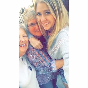 Meet your Posher, Jenni